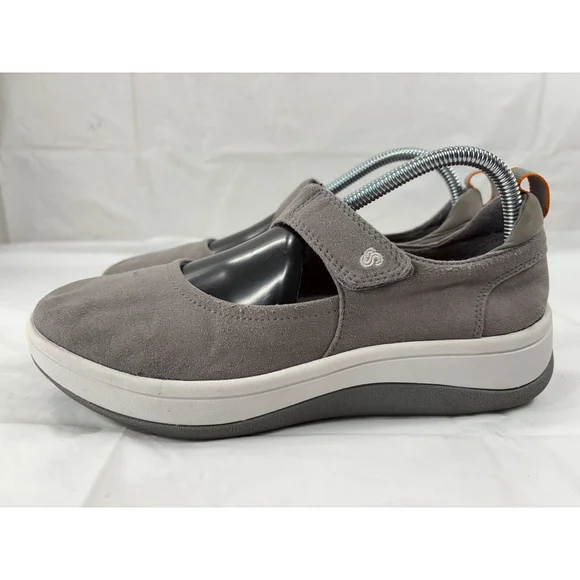 CLARK’s Cloudsteppers Cushion WOMEN'S ARLA AIR MARY JANE size 8.5 M - Picture 11 of 13